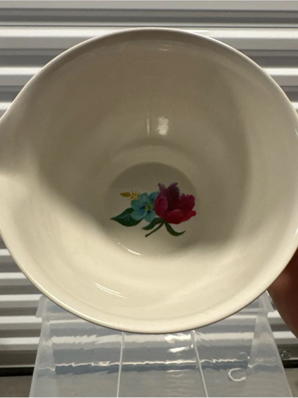 The Pioneer Woman Floral melamine half inch to 2 inch measuring cup with spout